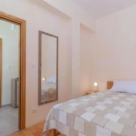Lino Apartment *