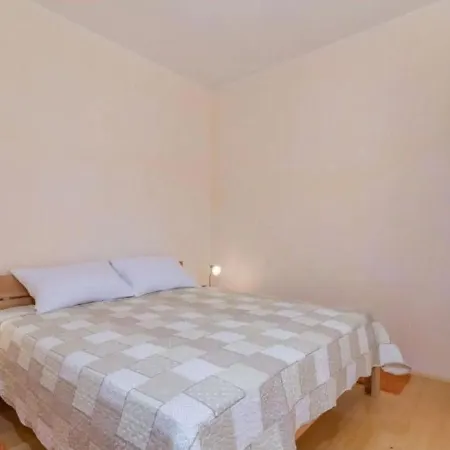 Lino Apartment *